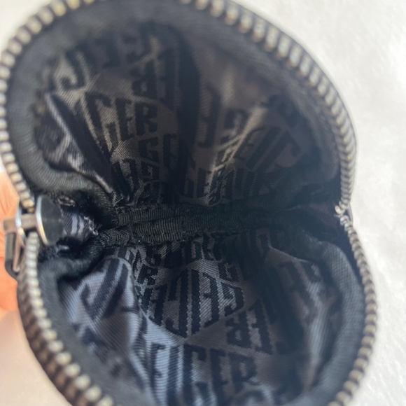 Kurt Geiger Mini Round Black Leather Quilt Coin Purse Airpods Case Wallet - Picture 5 of 6